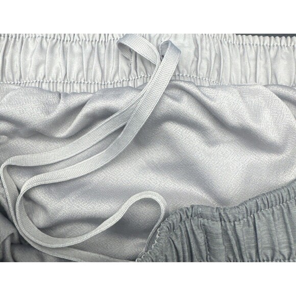 Nike Women’s Dri -Fit GRAY Tempo Running Shorts Elastic Waist Drawstring Sz M - Picture 6 of 10